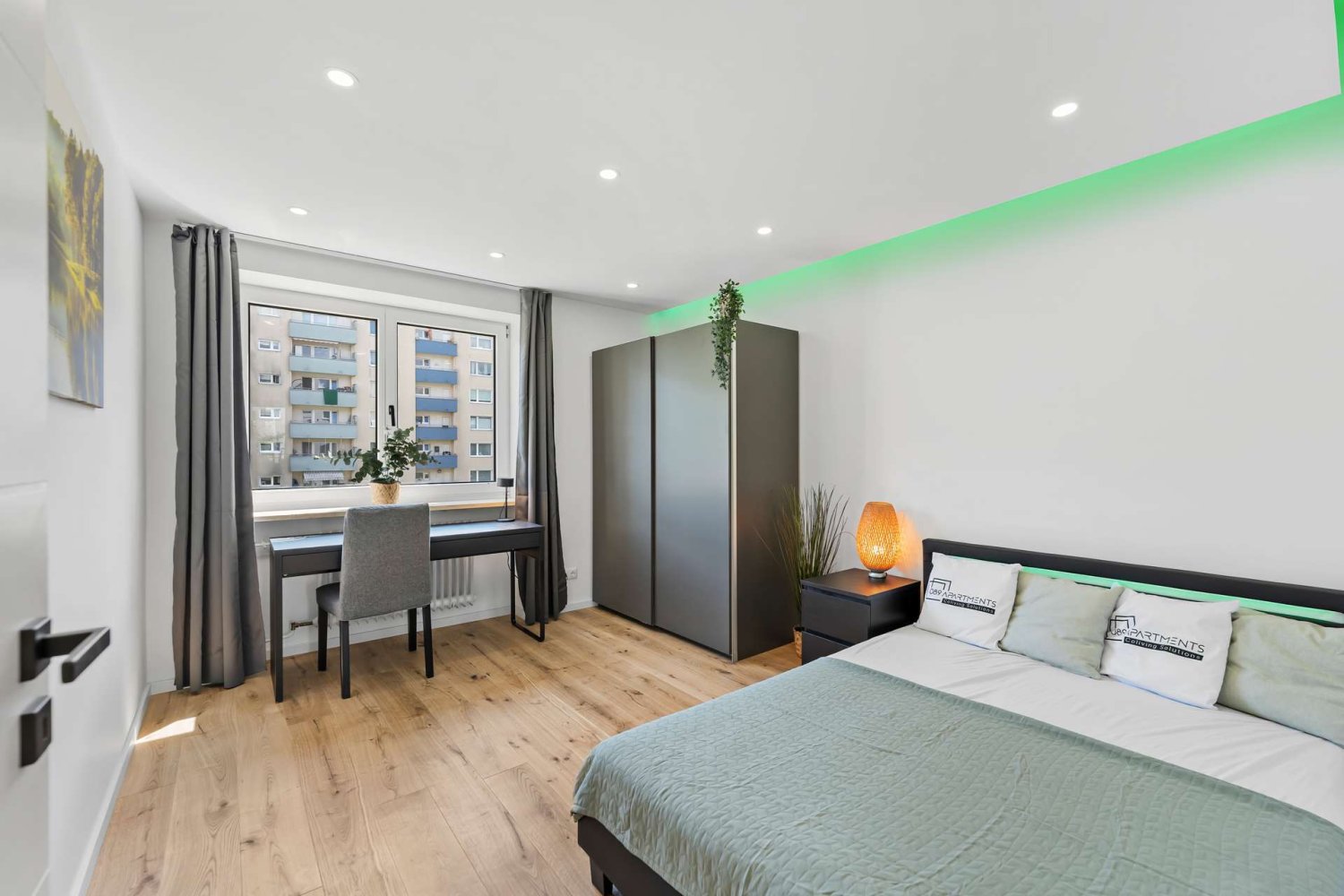 4 bedrooms Apartment in Munich, Germany No. 355395