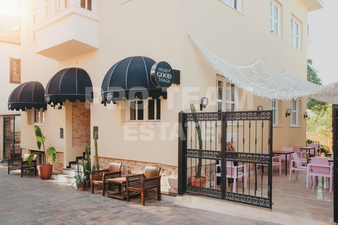 21 room Hotel in Muratpasa, Turkey No. 21115