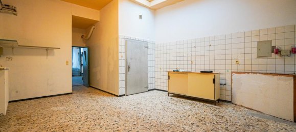 4 Schlafzimmer Gebäude in Werra-Meißner, Germany, Nr. 369128 13