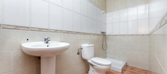 عقار تجاري في Peligros, Spain 174متر مربع رقم 107849 24