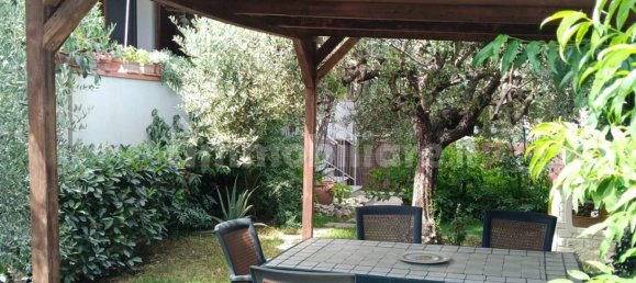 1 bedroom Apartment in Bientina, Italy No. 272503 4