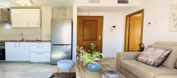 1 bedroom Penthouse in San Luis de Sabinillas, Spain No. 182781 2