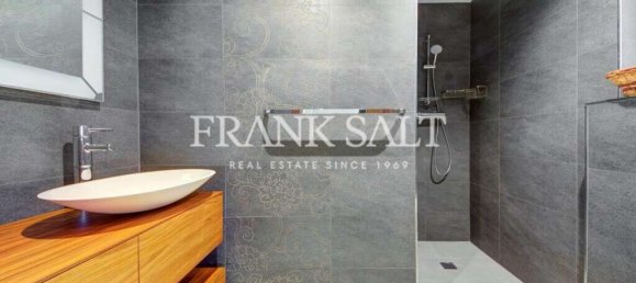 3 غرف نوم شقة في Sliema, Malta رقم 5048 21