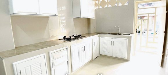 3 bedrooms Bungalow in Bangkok, Thailand No. 14294 6