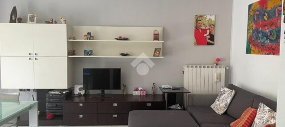 Apartamento de 3 habitaciónes en Cardano al Campo, Italy No. 302805 4