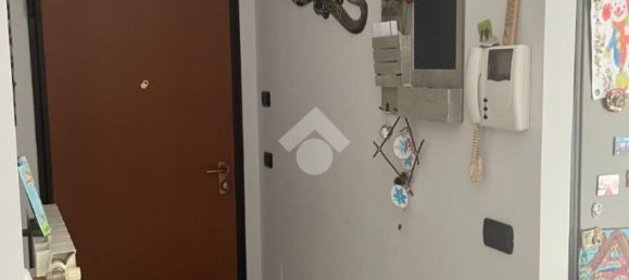 Apartamento de 3 habitaciónes en Cardano al Campo, Italy No. 302805 8