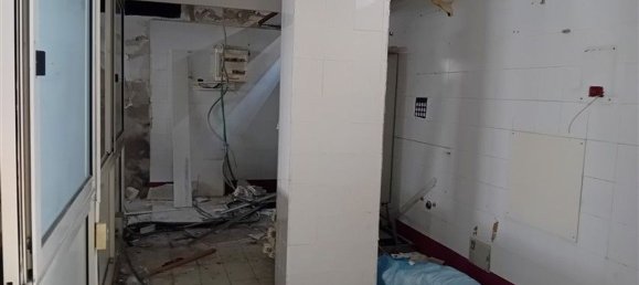 85m² Commercial property in Sassari, Italy No. 372508 6