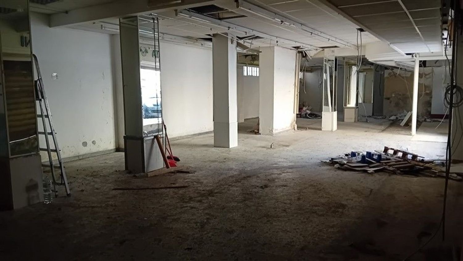 85m² Commercial property in Sassari, Italy No. 372508