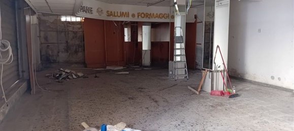 85m² Commercial property in Sassari, Italy No. 372508 3