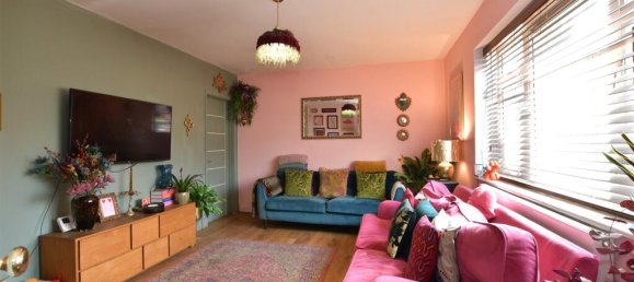 2 bedrooms Maisonette in Essex, United Kingdom No. 4101 2