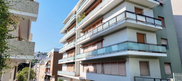 5 bedrooms Apartment in Ancona, Italy No. 378028 28