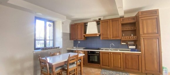 3غرفة فيلا في Ivrea, Italy رقم 38768 6