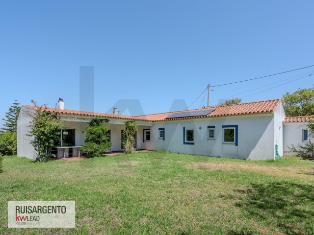 3 bedrooms House in Torres Vedras, Portugal No. 300030