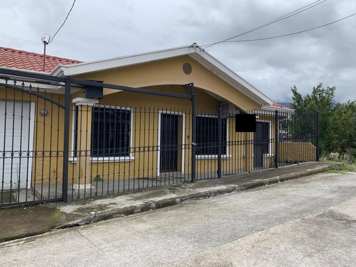 3 bedrooms House in Vazquez de Coronado, Costa Rica No. 618