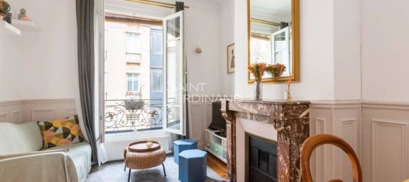 1 bedroom Apartment in Paris, France No. 319995 3