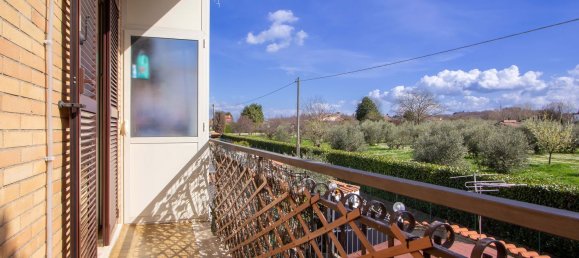 3 rooms Apartment in San Cesareo, Italy No. 202154 27