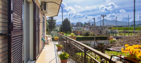 3 rooms Apartment in San Cesareo, Italy No. 202154 12