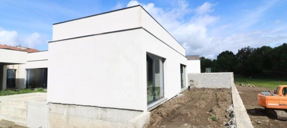 3 bedrooms House in Soutelo, Portugal No. 182651 2