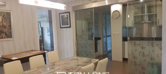 2 bedrooms Apartment in Tay Ho, Vietnam No. 1247 3