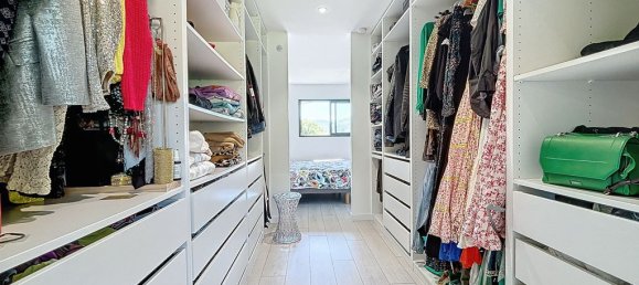 4 bedrooms House in Vimines, France No. 201789 12