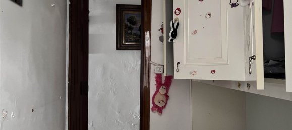 3 Schlafzimmer Wohnung in Palermo, Italy, Nr. 349361 12