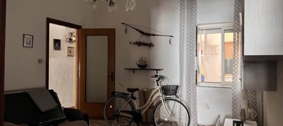 3 Schlafzimmer Wohnung in Palermo, Italy, Nr. 349361 15