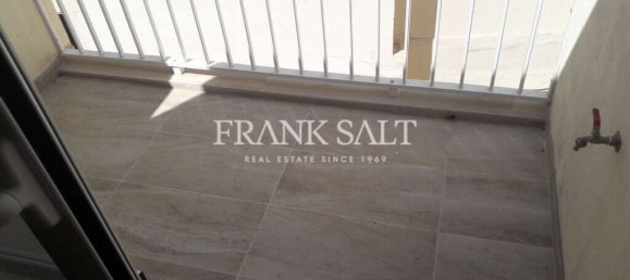 3 bedrooms Penthouse in Ghajnsielem, Malta No. 5601 30