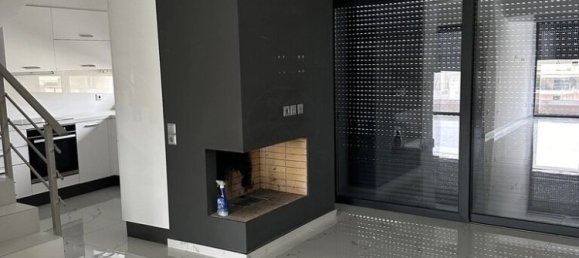Недвижимость с 3 спальнями в Перистерион, Западные Афины, Аттика, Греция № 2242 7