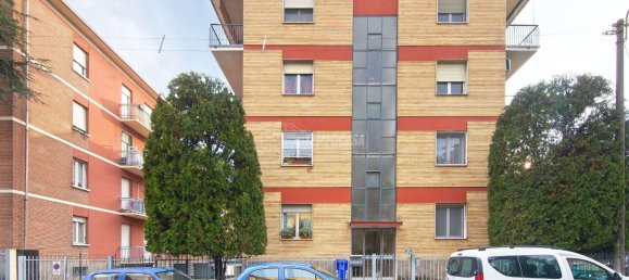 4 rooms Apartment in Parma, Italy No. 238982 18