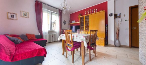 4 rooms Apartment in Parma, Italy No. 238982 5