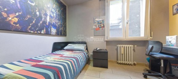 4 rooms Apartment in Parma, Italy No. 238982 13