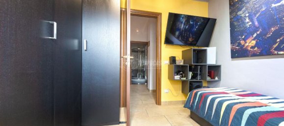 4 rooms Apartment in Parma, Italy No. 238982 14