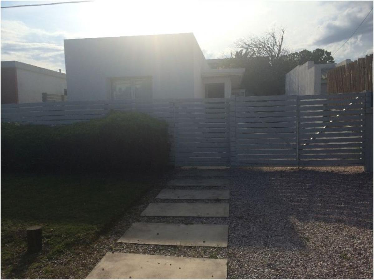 4 غرف نوم منزل في Maldonado, Uruguay رقم 8814