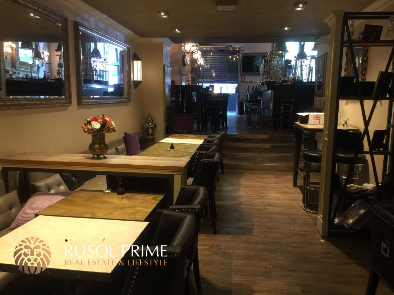 Gewerbliche Immobilie in Barcelona, Spain 1000m², Nr. 16