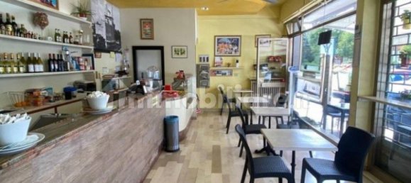 Propiedad comercial de 1 habitación en Fano, Italy No. 277983 2