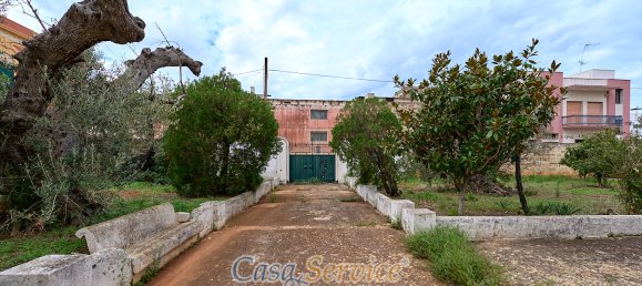 10 bedrooms Building in Parabita, Italy No. 60351 23