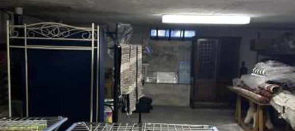 7 rooms House in Erba, Italy No. 2846 13