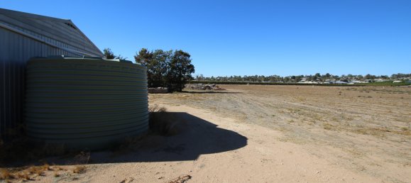 Grundstück in Waikerie, Australia 22220m², Nr. 611 11