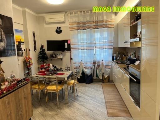 3غرفة شقة في Sesto Fiorentino, Italy رقم 25623