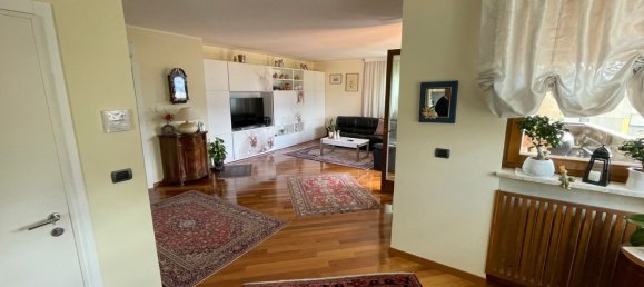5-salle Appartement à Trentino-Alto Adige, Italy No. 117724 2