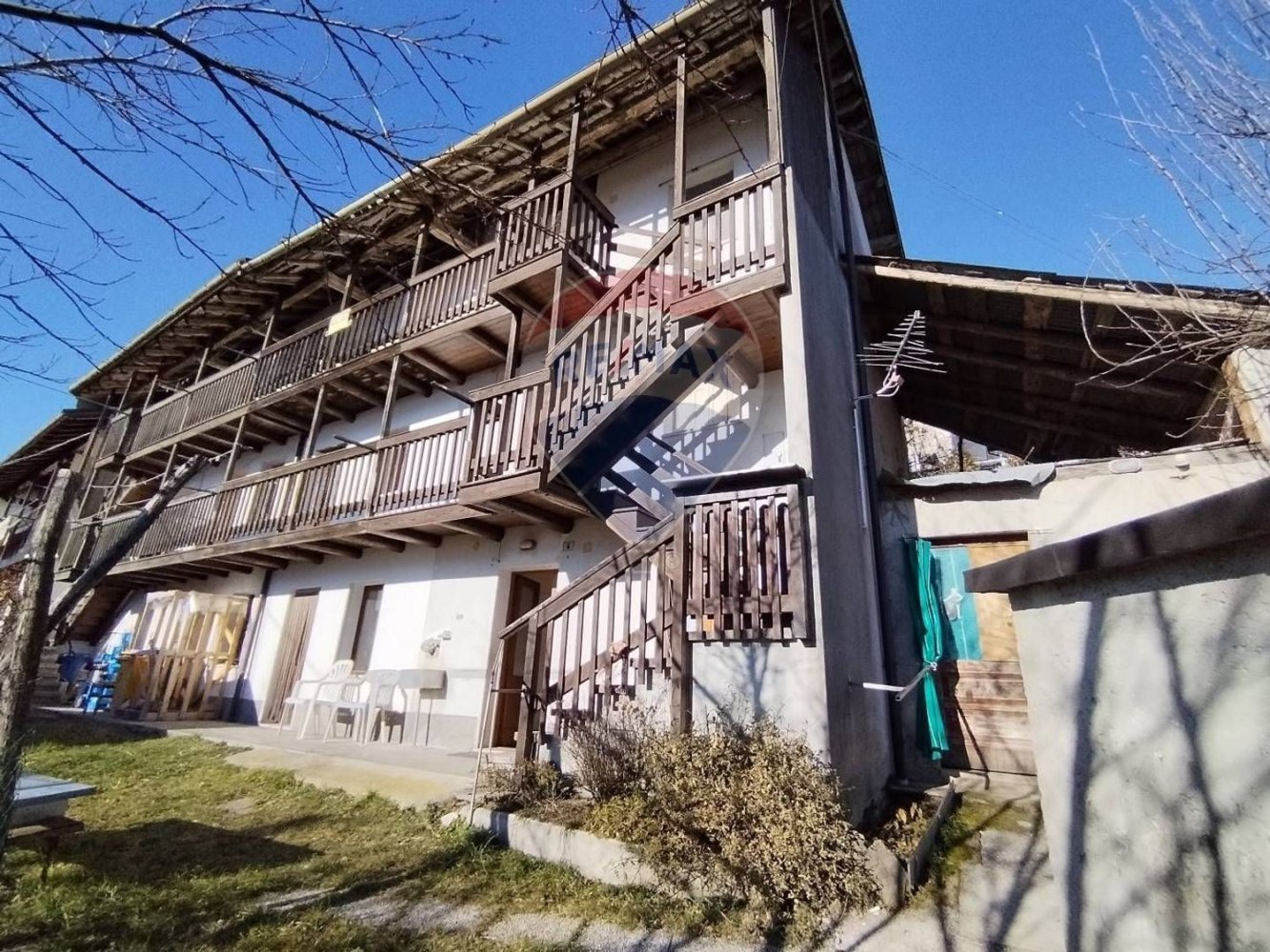 6 rooms House in Pedavena, Italy No. 140369