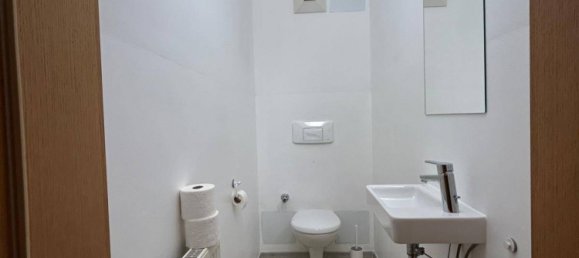 Apartamento de 1 dormitorio en Strassgang, Austria No. 226747 3