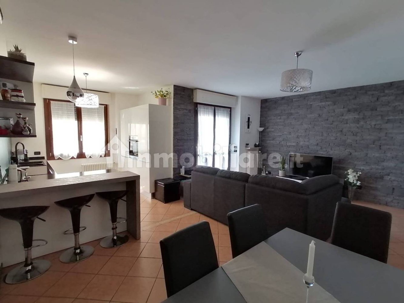 Apartamento T2 em Cremona, Italy N.º 312164
