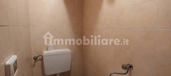 2-Zimmer Gewerbliche Immobilie in Arezzo, Italy, Nr. 213944 9