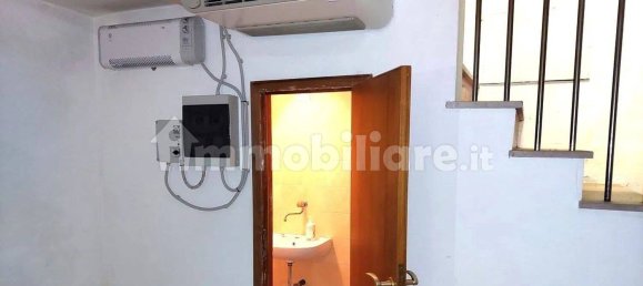 2-Zimmer Gewerbliche Immobilie in Arezzo, Italy, Nr. 213944 8