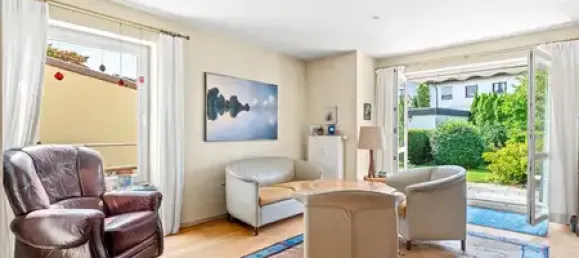 2 Schlafzimmer Doppelhaus in Bodenseekreis, Germany, Nr. 359305 5