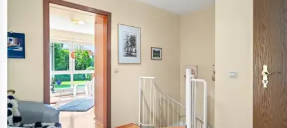 2 Schlafzimmer Doppelhaus in Bodenseekreis, Germany, Nr. 359305 3