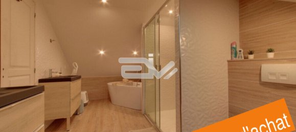 4 bedrooms House in Fismes, France No. 69066 6