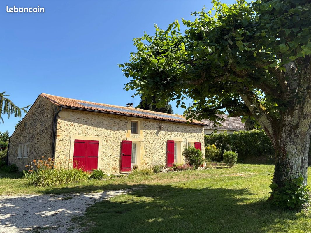 Casa de 4 dormitorios en Bergerac, France No. 340937