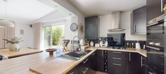 3 Schlafzimmer Haus in Pontault-Combault, France, Nr. 325324 5